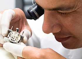 师资团队标题五